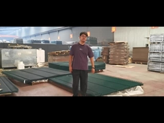 緑色の四つ折り防犯フェンスは本当に美しいです