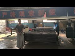 防錆 全溶接 1.83*2.5m メッシュパネルフェンス 製造中