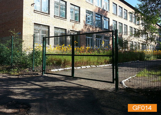 ポリ塩化ビニールは5フィートの二重50x200mmの金属の庭の塀のゲートに高さ塗った