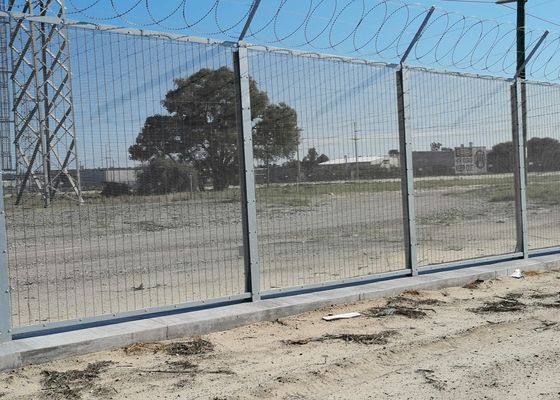 高セキュリティ クリアビュー クリアフーフェンス 358 オーストラリア市場用 アンチクライミングフェンス クランプバー 40 x 5mm M8 カップスクエア