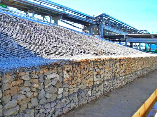 防波堤の保護六角形の編むGabionの網箱