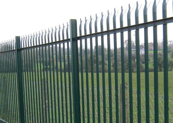 H3600mmは上塗を施してある金属の柵の塀を粉にする