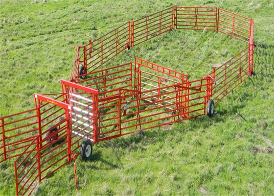 4つの柵はコーティング2.1mx1.6mの馬の塀のパネルを粉にする