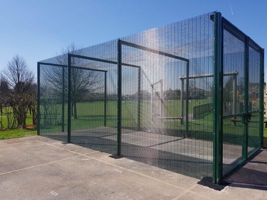 高セキュリティ クリアビュー クリアフーフェンス 358 オーストラリア市場用 アンチクライミングフェンス クランプバー 40 x 5mm M8 カップスクエア