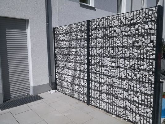ポリ塩化ビニールは塀のGabionの擁壁のおりに塗った